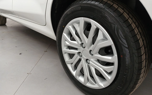 imagem-https://www.socarrao.com.br/sc-vehicle-images-prod/4039018/1790108825328-1_102150.jpg