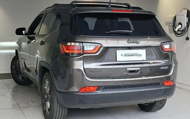 imagem-https://www.socarrao.com.br/sc-vehicle-images-prod/4039036/1790108883313-8502981_8_B_08f42ba1bb.jpeg