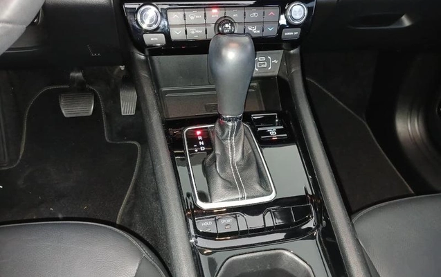 imagem-https://www.socarrao.com.br/sc-vehicle-images-prod/4039036/1790108883322-8502981_13_B_5766241071.jpeg