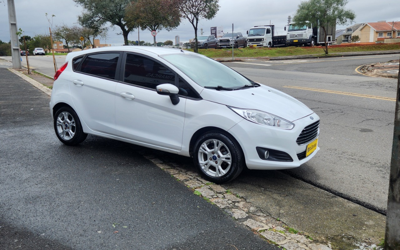 imagem-https://www.socarrao.com.br/sc-vehicle-images-prod/4039144/1790169771018-MjAyNjA5MjNfMDk0NjQyLmpwZw.jpg