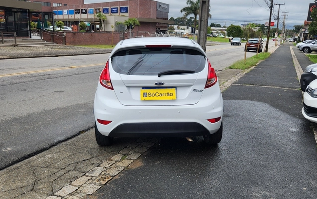 imagem-https://www.socarrao.com.br/sc-vehicle-images-prod/4039144/1790169771550-MjAyNjA5MjNfMDk0NjE0LmpwZw.jpg