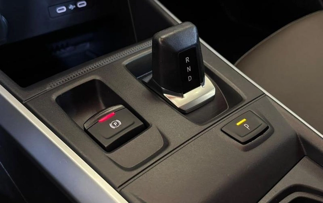 imagem-https://www.socarrao.com.br/sc-vehicle-images-prod/4039169/1790197284547-8490616_13_B_b62c34f379.jpeg