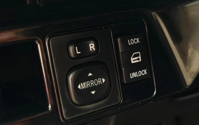 imagem-https://www.socarrao.com.br/sc-vehicle-images-prod/4039176/1790110111518-8475840_3_B_8e442a7ef6.jpeg