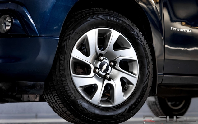 imagem-https://www.socarrao.com.br/sc-vehicle-images-prod/4039177/1790255708308-7eb643c2a59b457fbd4d7301b220262d_1790254046392.jpg