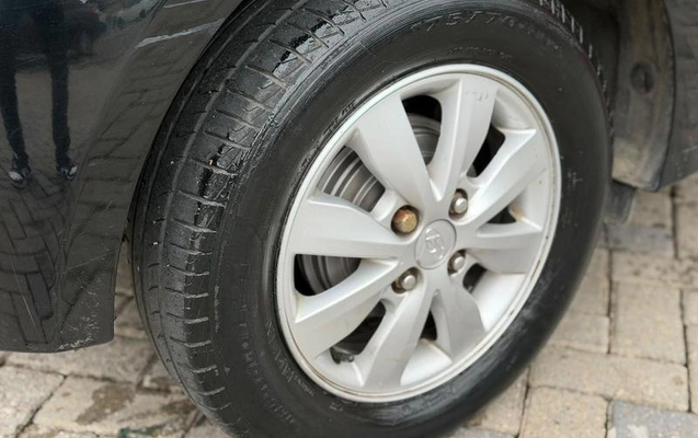 imagem-https://www.socarrao.com.br/sc-vehicle-images-prod/4039181/1790110120901-8486141_9_B_907d765c2c.jpeg