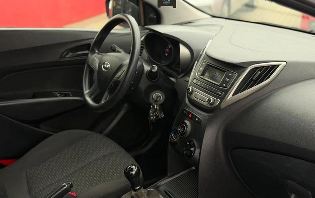imagem-https://www.socarrao.com.br/sc-vehicle-images-prod/4039181/1790110120909-8486141_1_B_df7c0bddf8.jpeg