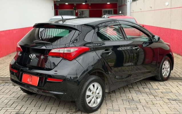 imagem-https://www.socarrao.com.br/sc-vehicle-images-prod/4039181/1790110120910-8486141_11_B_df7c0bddf8.jpeg
