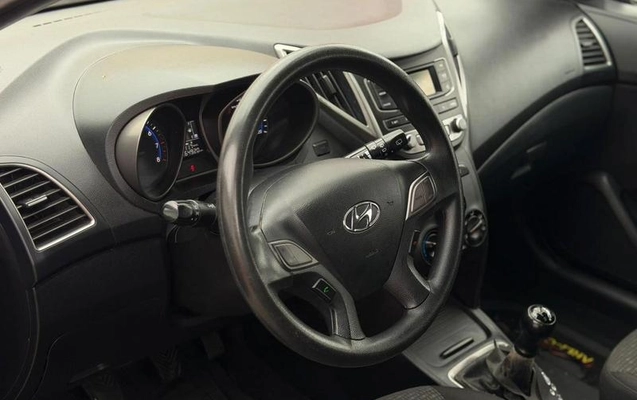 imagem-https://www.socarrao.com.br/sc-vehicle-images-prod/4039181/1790110120912-8486141_6_B_fad89d46f2.jpeg