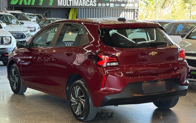 imagem-https://www.socarrao.com.br/sc-vehicle-images-prod/4039251/1790109250837-6_054536.jpg