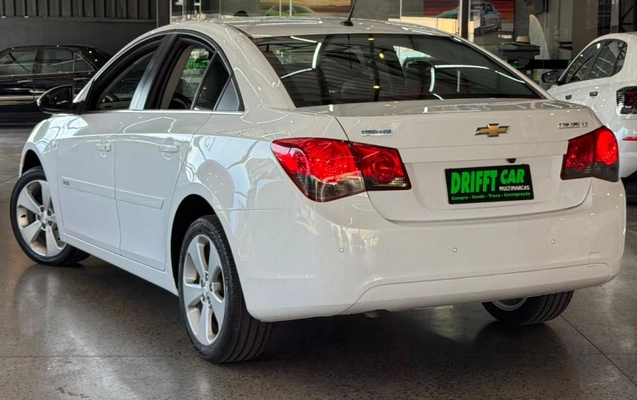 imagem-https://www.socarrao.com.br/sc-vehicle-images-prod/4039254/1790109251354-9_104250.jpg