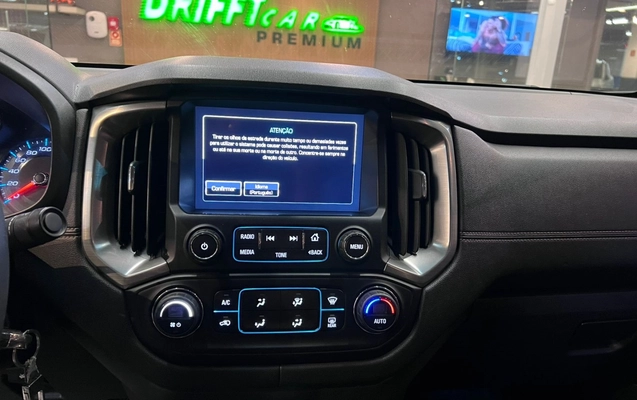 imagem-https://www.socarrao.com.br/sc-vehicle-images-prod/4039259/1790109252774-4_043646.jpg