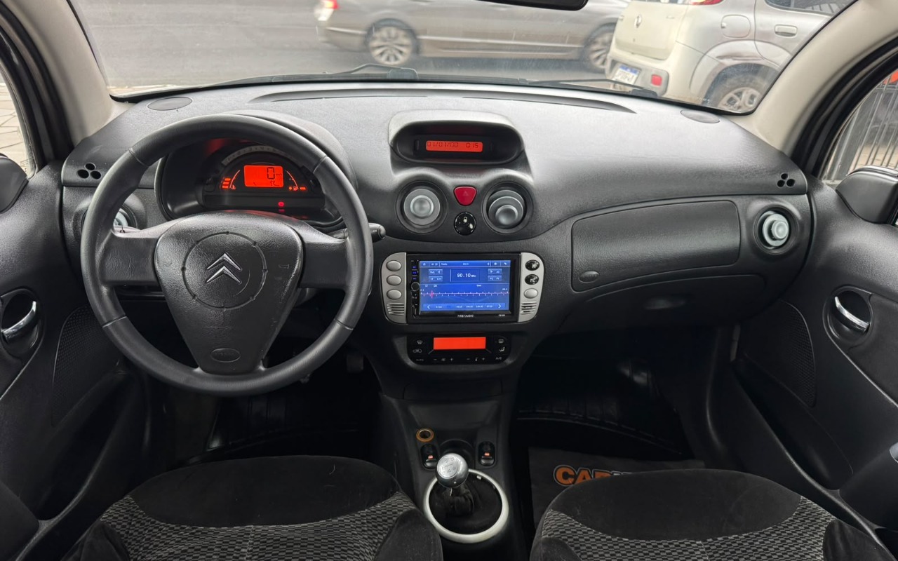 imagem-https://www.socarrao.com.br/sc-vehicle-images-prod/4039261/1790109253579-V2hhdHNBcHAgSW1hZ2UgMjAyNi0wOS0yMiBhdCAxNy4zMC4zMCAoMSkuanBlZw.jpeg