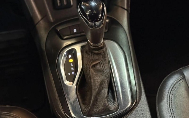 imagem-https://www.socarrao.com.br/sc-vehicle-images-prod/4039285/1790109265154-8503003_14_B_9da37adddd.jpeg