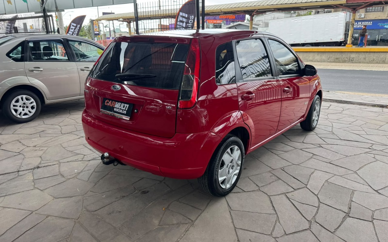 imagem-https://www.socarrao.com.br/sc-vehicle-images-prod/4039465/1790109456713-V2hhdHNBcHAgSW1hZ2UgMjAyNi0wOS0yMiBhdCAxNy4zMi41OSAoMSkuanBlZw.jpeg