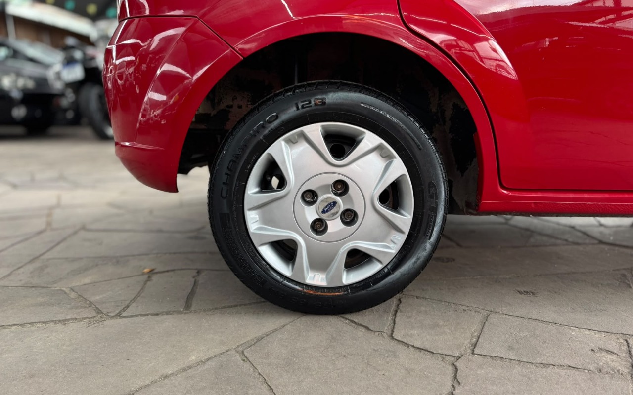 imagem-https://www.socarrao.com.br/sc-vehicle-images-prod/4039465/1790109457021-V2hhdHNBcHAgSW1hZ2UgMjAyNi0wOS0yMiBhdCAxNy4zMy4wMCAoMykuanBlZw.jpeg