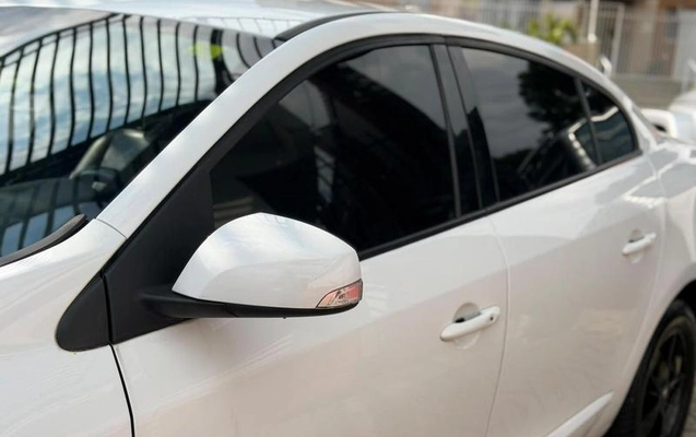 imagem-https://www.socarrao.com.br/sc-vehicle-images-prod/4039529/1790109513306-8498818_10_B_e28430028f.jpeg
