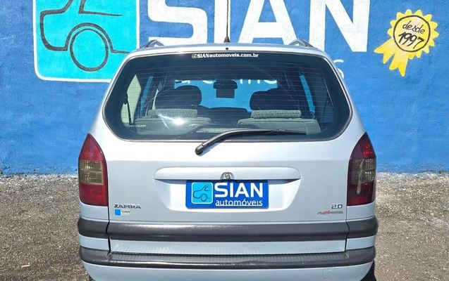 imagem-https://www.socarrao.com.br/sc-vehicle-images-prod/4039563/1790109592926-7837727_15_B_8eb70a52a0.jpeg
