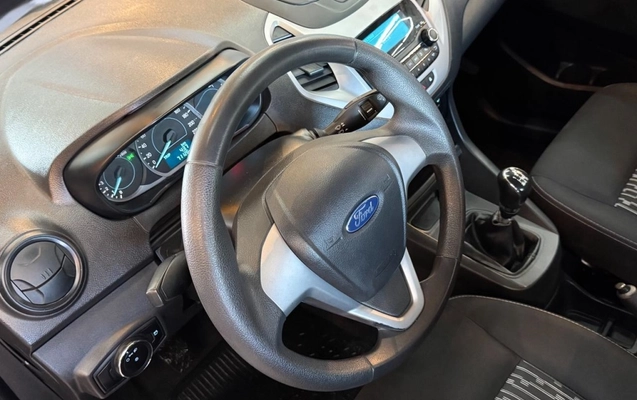 imagem-https://www.socarrao.com.br/sc-vehicle-images-prod/4039580/1790109667084-9_054028.jpg