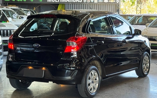 imagem-https://www.socarrao.com.br/sc-vehicle-images-prod/4039580/1790109667089-7_054028.jpg