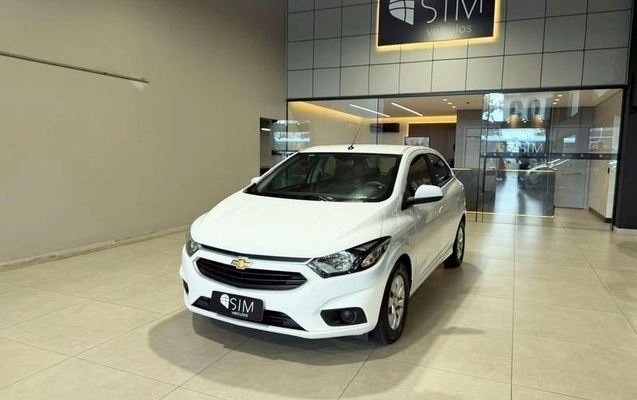 imagem-https://www.socarrao.com.br/sc-vehicle-images-prod/4039611/1790109766237-8474367_5_B_e1ad038326.jpeg