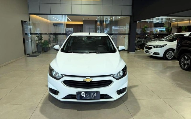 imagem-https://www.socarrao.com.br/sc-vehicle-images-prod/4039611/1790109766241-8474367_13_B_b94668c864.jpeg