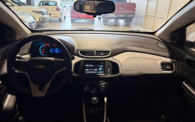 imagem-https://www.socarrao.com.br/sc-vehicle-images-prod/4039611/1790109766251-8474367_8_B_2e020b5426.jpeg