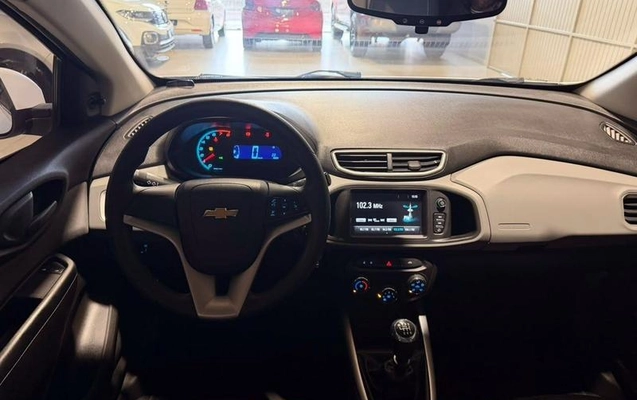 imagem-https://www.socarrao.com.br/sc-vehicle-images-prod/4039611/1790109766253-8474367_13_B_9694061278.jpeg