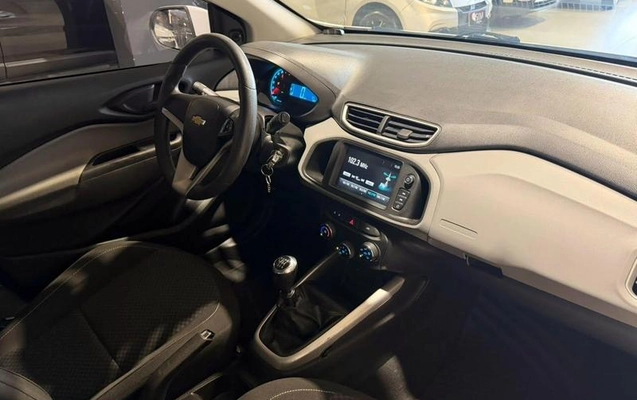 imagem-https://www.socarrao.com.br/sc-vehicle-images-prod/4039611/1790109766262-8474367_13_B_ed2ec05f4d.jpeg