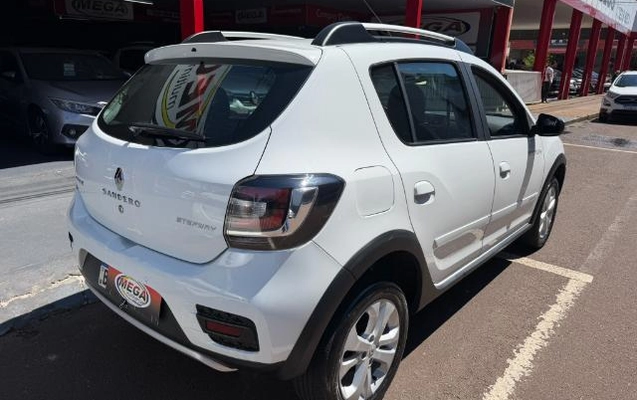 imagem-https://www.socarrao.com.br/sc-vehicle-images-prod/4039722/1790110761385-1789763944721.9.jpg