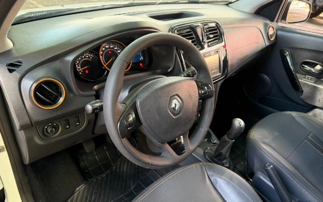 imagem-https://www.socarrao.com.br/sc-vehicle-images-prod/4039722/1790110761389-1789763944721.12.jpg