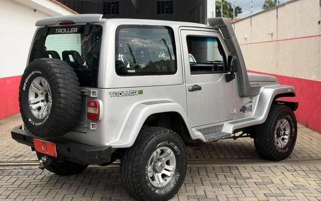 imagem-https://www.socarrao.com.br/sc-vehicle-images-prod/4039754/1790110018044-8498840_12_B_fe542067dc.jpeg