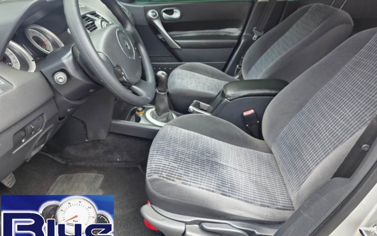 imagem-https://www.socarrao.com.br/sc-vehicle-images-prod/4039890/1790110199911-bmluYTguanBlZw.jpeg