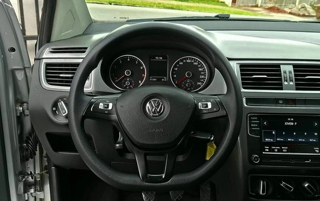 imagem-https://www.socarrao.com.br/sc-vehicle-images-prod/4039899/1790110257780-8503008_8_B_1c5a39a636.jpeg
