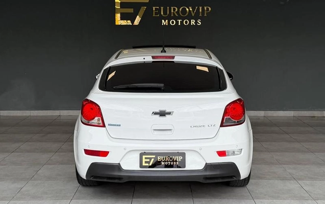 imagem-https://www.socarrao.com.br/sc-vehicle-images-prod/4039937/1790110392650-8482409_4_B_9b06890d5d.jpeg