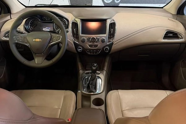 imagem-https://www.socarrao.com.br/sc-vehicle-images-prod/4039955/1790110867562-8494201_7_B_d5eee9c761.jpeg