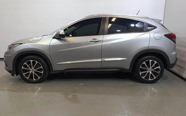 imagem-https://www.socarrao.com.br/sc-vehicle-images-prod/4039960/1790110524804-8493141_22_B_517df7c7e1.jpeg
