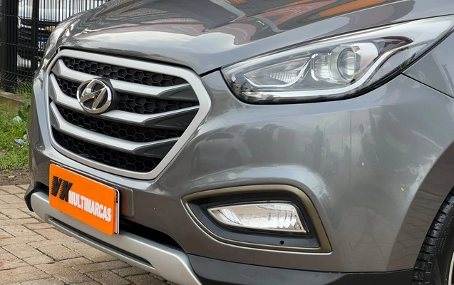 imagem-https://www.socarrao.com.br/sc-vehicle-images-prod/4039962/1790110562828-V2hhdHNBcHAgSW1hZ2UgMjAyNi0wOS0yMiBhdCAxNy4xMC4xOSAoMykuanBlZw.jpeg