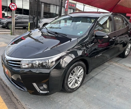 Toyota Corolla 2017 Preto — foto 1 de 3