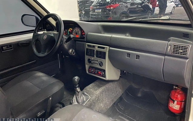 imagem-https://www.socarrao.com.br/sc-vehicle-images-prod/4039984/1790112980519-d3b67d8fcfbf413fb19049e8dda2b34d_1790112939937.jpg