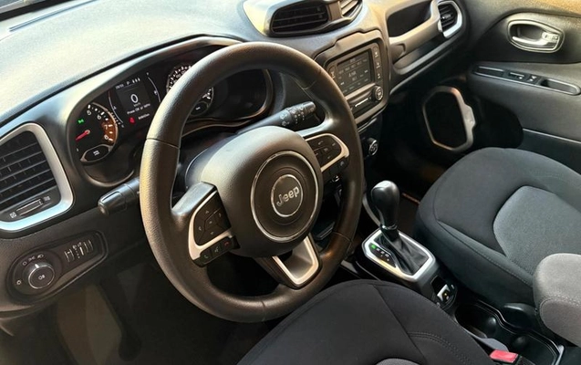 imagem-https://www.socarrao.com.br/sc-vehicle-images-prod/4040076/1790112035455-8428601_8_B_c92fa060c5.jpeg