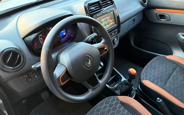 imagem-https://www.socarrao.com.br/sc-vehicle-images-prod/4040079/1790170450712-8467497_7_B_1d1e4f72e3.jpeg