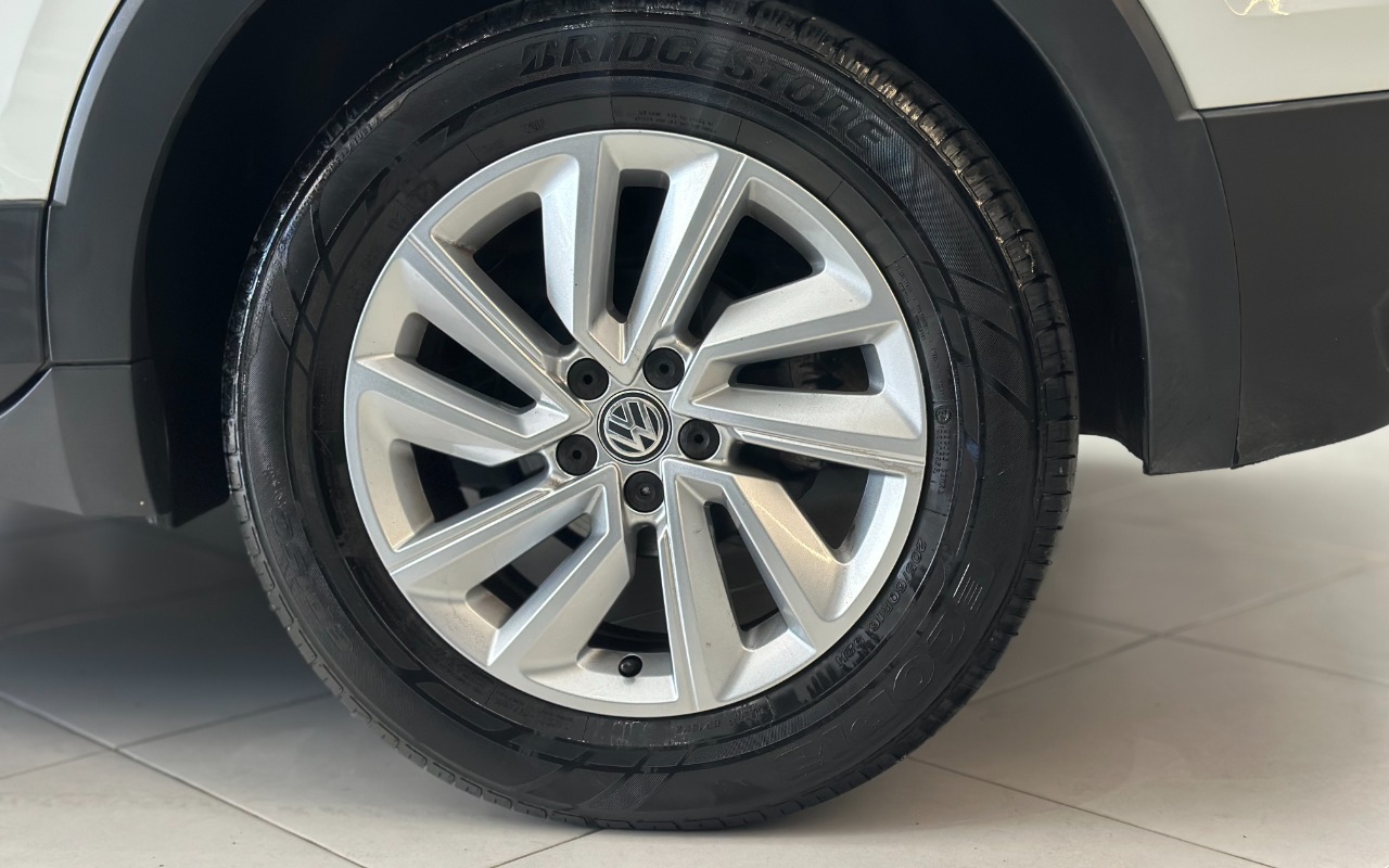 imagem-https://www.socarrao.com.br/sc-vehicle-images-prod/4040141/1790110888260-SU1HXzA5NjYuanBn.jpg