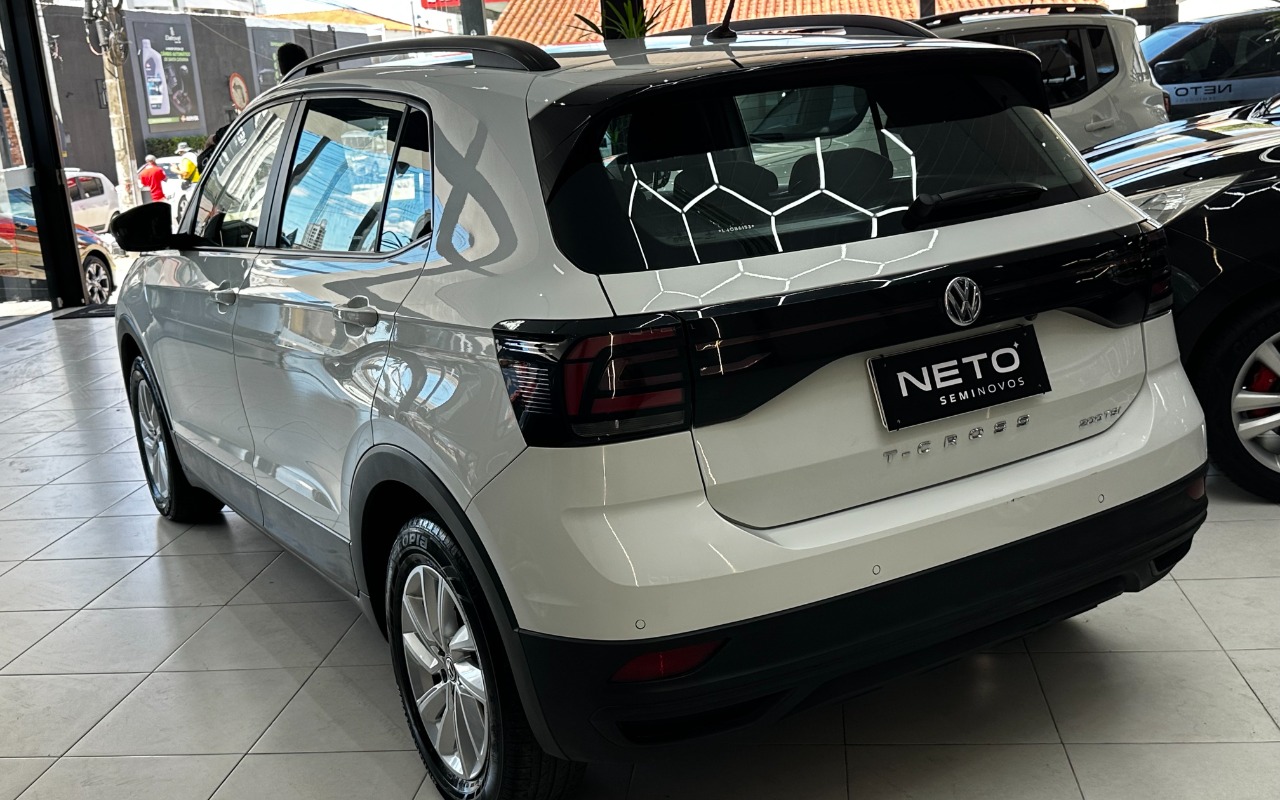 imagem-https://www.socarrao.com.br/sc-vehicle-images-prod/4040141/1790110889425-SU1HXzA5ODYuanBn.jpg