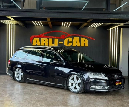 Volkswagen Passat 2.0 2012 Preto — foto 1 de 3