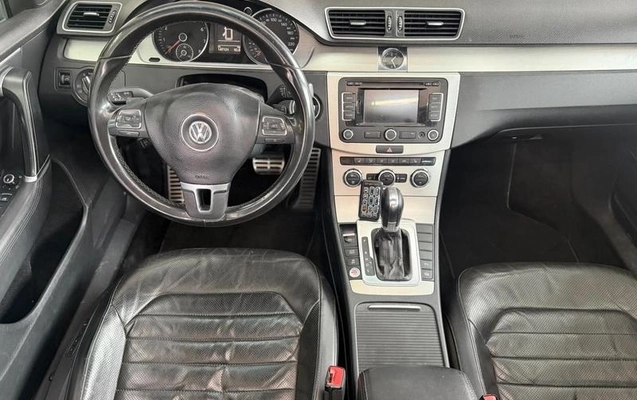 imagem-https://www.socarrao.com.br/sc-vehicle-images-prod/4040163/1790198197259-8503211_10_B_9cba60e494.jpeg