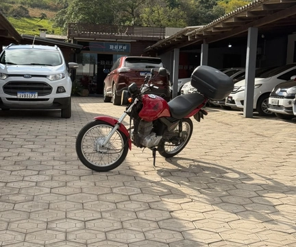 Honda CG 125 FAN ES 2013 Vermelho — foto 1 de 3