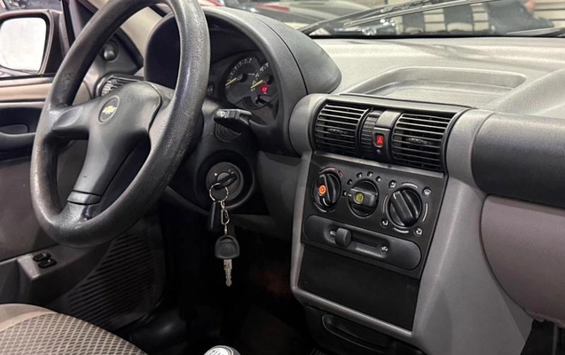 imagem-https://www.socarrao.com.br/sc-vehicle-images-prod/4040302/1790111104947-8503026_10_B_4212f9f956.jpeg