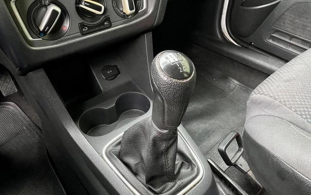 imagem-https://www.socarrao.com.br/sc-vehicle-images-prod/4040313/1790257305728-8420379_10_B_9b3f6f87b7.jpeg