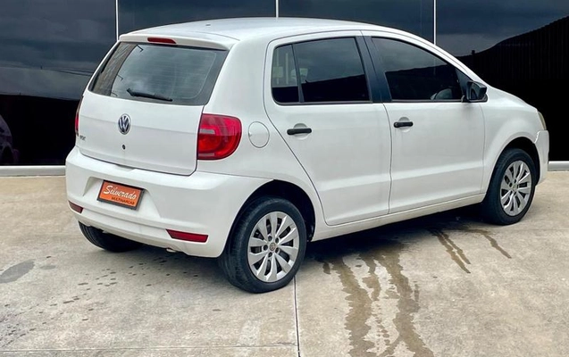 imagem-https://www.socarrao.com.br/sc-vehicle-images-prod/4040313/1790257305732-8420379_12_B_206de92636.jpeg