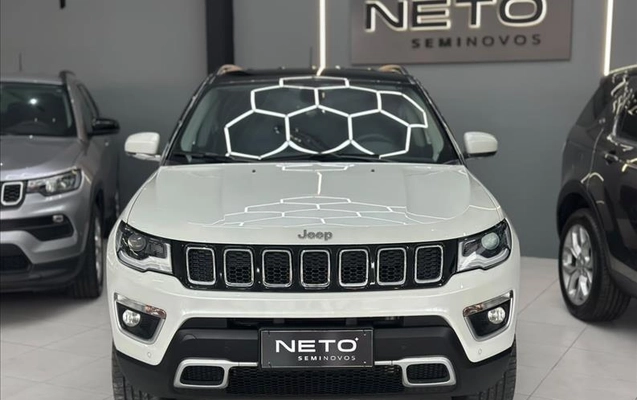 imagem-https://www.socarrao.com.br/sc-vehicle-images-prod/4040327/1790111485562-RDU-3F32_04.jpg